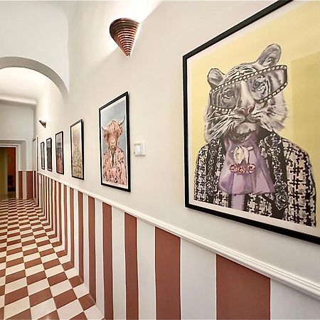 Raffaelli Rooms Travel Florence Close San Frediano Bagian luar foto